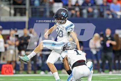 Thumbnail 3 in Highland Park vs. Shadow Creek (UIL 5A Division 1 Championship) photogallery.