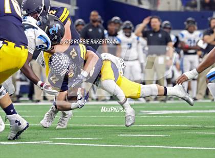 Thumbnail 1 in Highland Park vs. Shadow Creek (UIL 5A Division 1 Championship) photogallery.