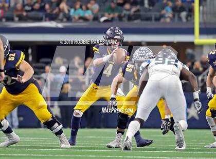 Thumbnail 2 in Highland Park vs. Shadow Creek (UIL 5A Division 1 Championship) photogallery.