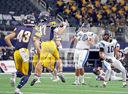 Thumbnail 3 in Highland Park vs. Shadow Creek (UIL 5A Division 1 Championship) photogallery.
