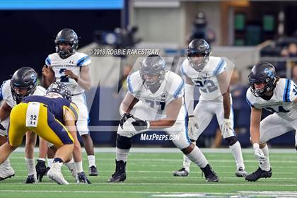 Thumbnail 3 in Highland Park vs. Shadow Creek (UIL 5A Division 1 Championship) photogallery.