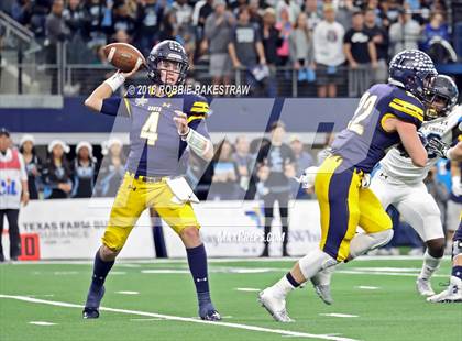 Thumbnail 1 in Highland Park vs. Shadow Creek (UIL 5A Division 1 Championship) photogallery.