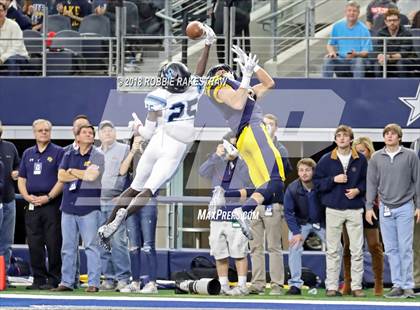 Thumbnail 2 in Highland Park vs. Shadow Creek (UIL 5A Division 1 Championship) photogallery.
