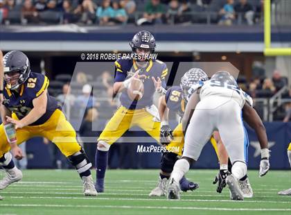 Thumbnail 1 in Highland Park vs. Shadow Creek (UIL 5A Division 1 Championship) photogallery.