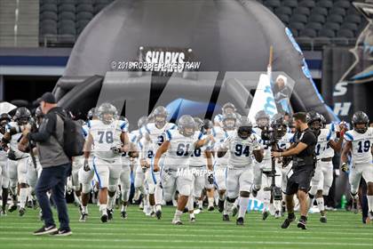 Thumbnail 1 in Highland Park vs. Shadow Creek (UIL 5A Division 1 Championship) photogallery.