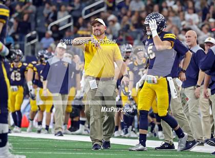 Thumbnail 2 in Highland Park vs. Shadow Creek (UIL 5A Division 1 Championship) photogallery.