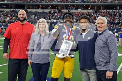 Thumbnail 1 in Highland Park vs. Shadow Creek (UIL 5A Division 1 Championship) photogallery.