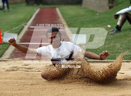 Thumbnail 3 in NCISAA D1 Championship (Long Jump) photogallery.