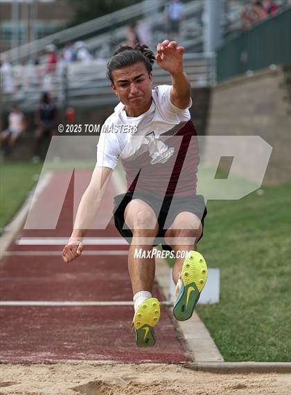 Thumbnail 2 in NCISAA D1 Championship (Long Jump) photogallery.