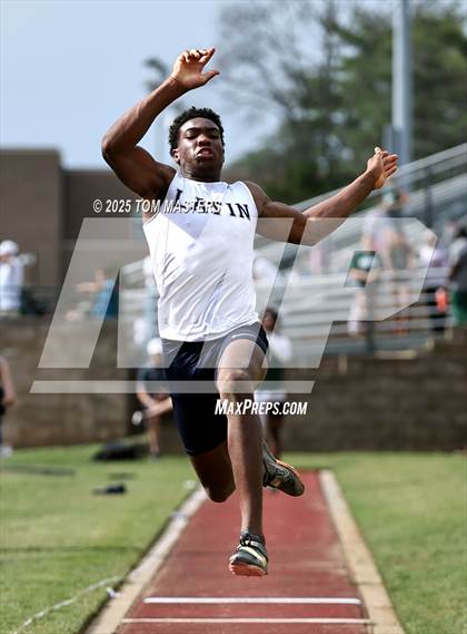 Thumbnail 3 in NCISAA D1 Championship (Long Jump) photogallery.