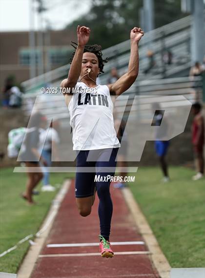 Thumbnail 2 in NCISAA D1 Championship (Long Jump) photogallery.