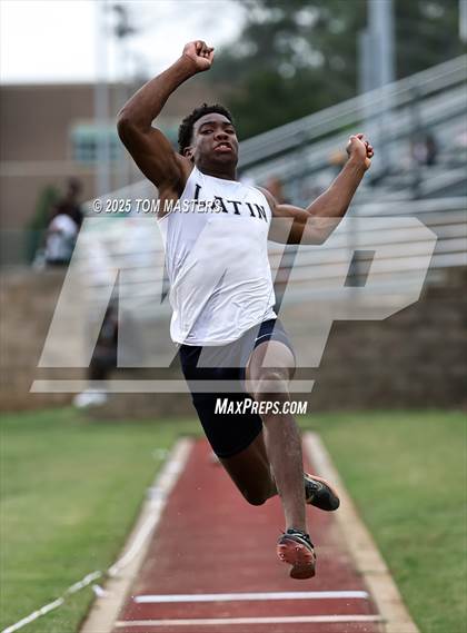 Thumbnail 2 in NCISAA D1 Championship (Long Jump) photogallery.
