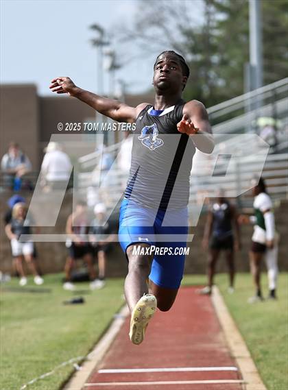 Thumbnail 1 in NCISAA D1 Championship (Long Jump) photogallery.