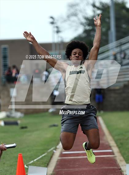 Thumbnail 3 in NCISAA D1 Championship (Long Jump) photogallery.