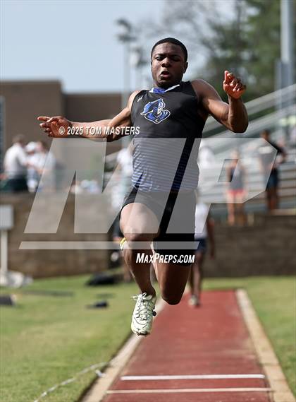 Thumbnail 1 in NCISAA D1 Championship (Long Jump) photogallery.
