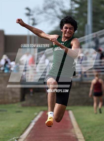 Thumbnail 2 in NCISAA D1 Championship (Long Jump) photogallery.