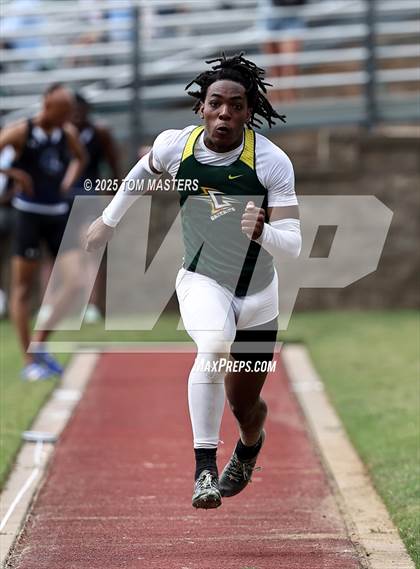 Thumbnail 3 in NCISAA D1 Championship (Long Jump) photogallery.
