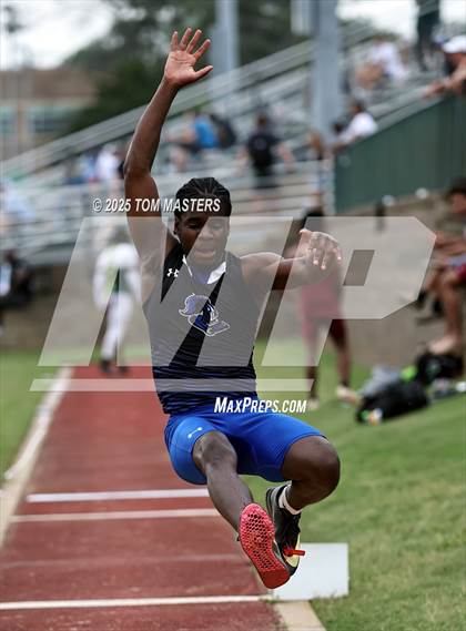 Thumbnail 3 in NCISAA D1 Championship (Long Jump) photogallery.