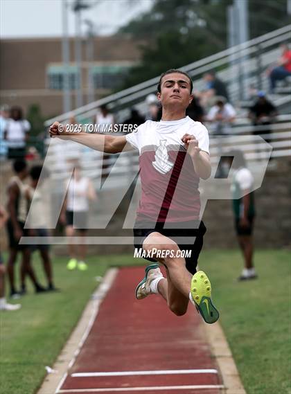 Thumbnail 1 in NCISAA D1 Championship (Long Jump) photogallery.