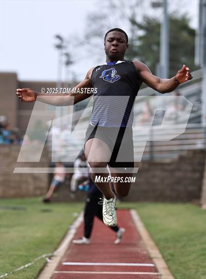 Thumbnail 1 in NCISAA D1 Championship (Long Jump) photogallery.