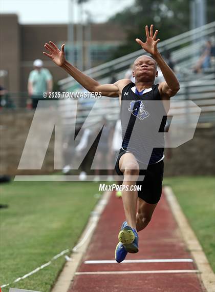Thumbnail 1 in NCISAA D1 Championship (Long Jump) photogallery.