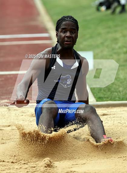 Thumbnail 1 in NCISAA D1 Championship (Long Jump) photogallery.