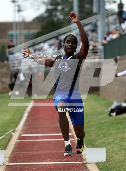 Thumbnail 2 in NCISAA D1 Championship (Long Jump) photogallery.