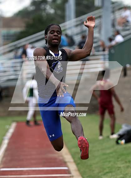 Thumbnail 1 in NCISAA D1 Championship (Long Jump) photogallery.