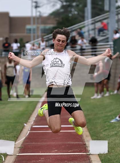 Thumbnail 3 in NCISAA D1 Championship (Long Jump) photogallery.