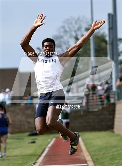 Thumbnail 1 in NCISAA D1 Championship (Long Jump) photogallery.