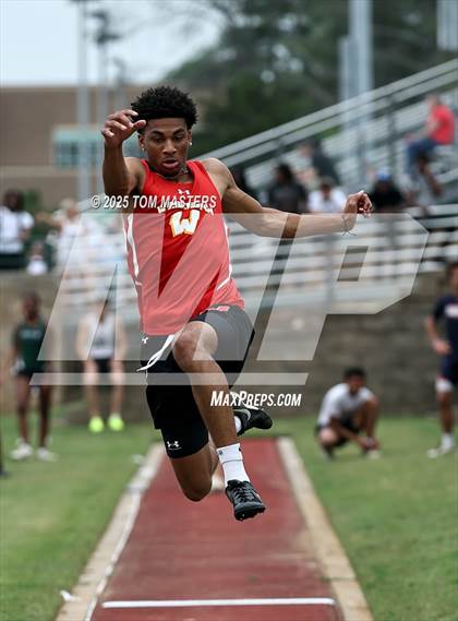 Thumbnail 2 in NCISAA D1 Championship (Long Jump) photogallery.