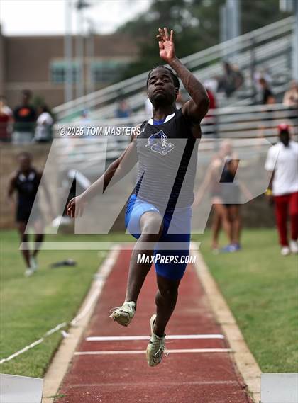 Thumbnail 1 in NCISAA D1 Championship (Long Jump) photogallery.