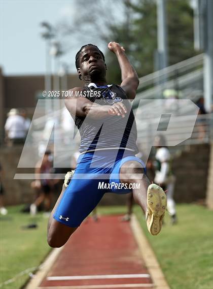 Thumbnail 2 in NCISAA D1 Championship (Long Jump) photogallery.