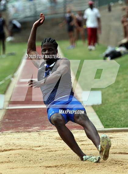 Thumbnail 2 in NCISAA D1 Championship (Long Jump) photogallery.