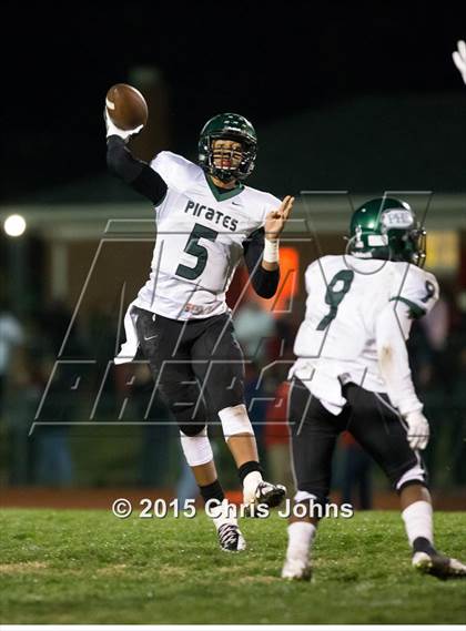 Thumbnail 3 in Pattonville vs. Chaminade photogallery.