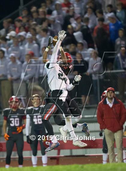 Thumbnail 2 in Pattonville vs. Chaminade photogallery.
