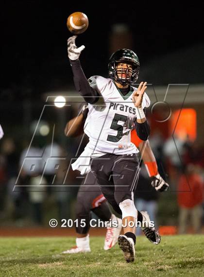 Thumbnail 1 in Pattonville vs. Chaminade photogallery.