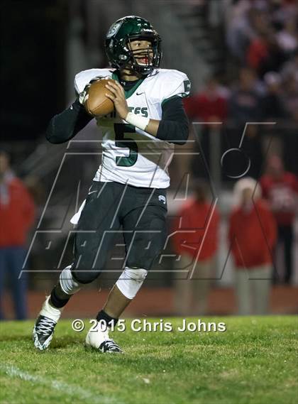 Thumbnail 3 in Pattonville vs. Chaminade photogallery.