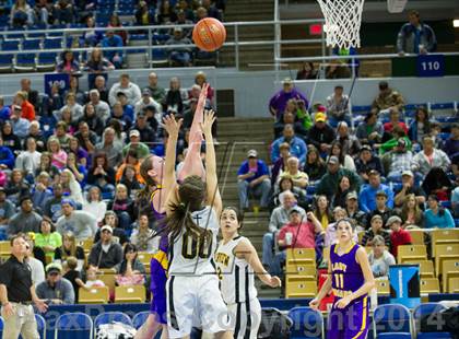 Thumbnail 3 in Fairview vs. Anacoco (LHSAA Semifinal)  photogallery.