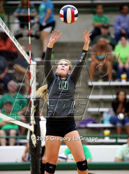 Thumbnail 2 in Weatherford @ Arlington photogallery.