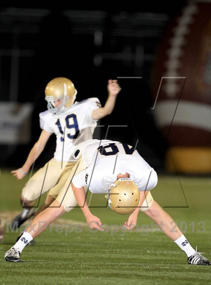 Thumbnail 1 in Notre Dame @ Crespi photogallery.