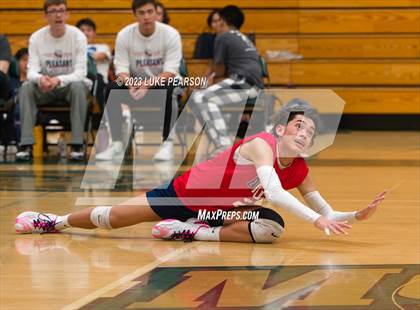 Thumbnail 1 in Pleasant Grove @ Monterey Trail photogallery.