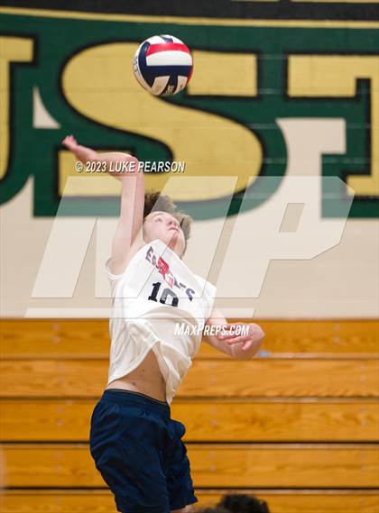 Thumbnail 2 in Pleasant Grove @ Monterey Trail photogallery.