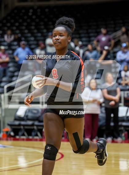Thumbnail 2 in Iola vs. Schulenburg (UIL 2A Volleyball Semi-Final) photogallery.