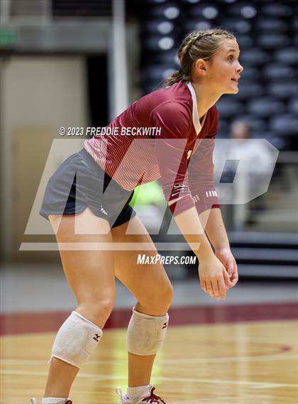 Thumbnail 2 in Iola vs. Schulenburg (UIL 2A Volleyball Semi-Final) photogallery.