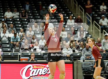 Thumbnail 2 in Iola vs. Schulenburg (UIL 2A Volleyball Semi-Final) photogallery.