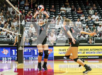Thumbnail 2 in Iola vs. Schulenburg (UIL 2A Volleyball Semi-Final) photogallery.