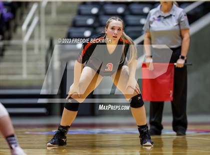 Thumbnail 1 in Iola vs. Schulenburg (UIL 2A Volleyball Semi-Final) photogallery.
