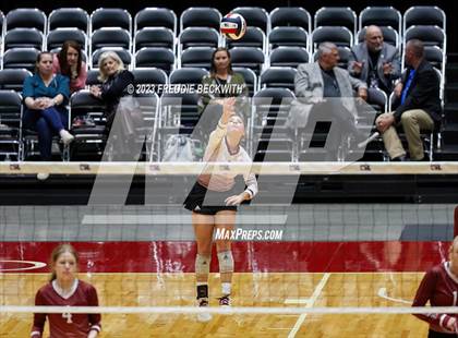 Thumbnail 1 in Iola vs. Schulenburg (UIL 2A Volleyball Semi-Final) photogallery.