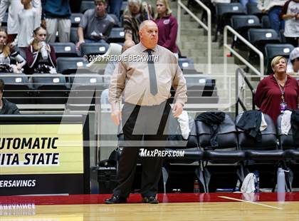 Thumbnail 2 in Iola vs. Schulenburg (UIL 2A Volleyball Semi-Final) photogallery.